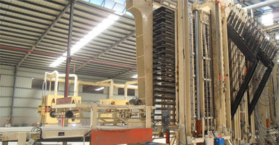 多層熱壓刨花板生產(chǎn)線成套設(shè)備